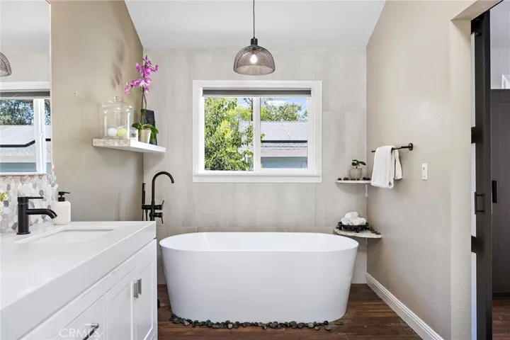 20462 Pine Road, Trabuco Canyon, California 92679