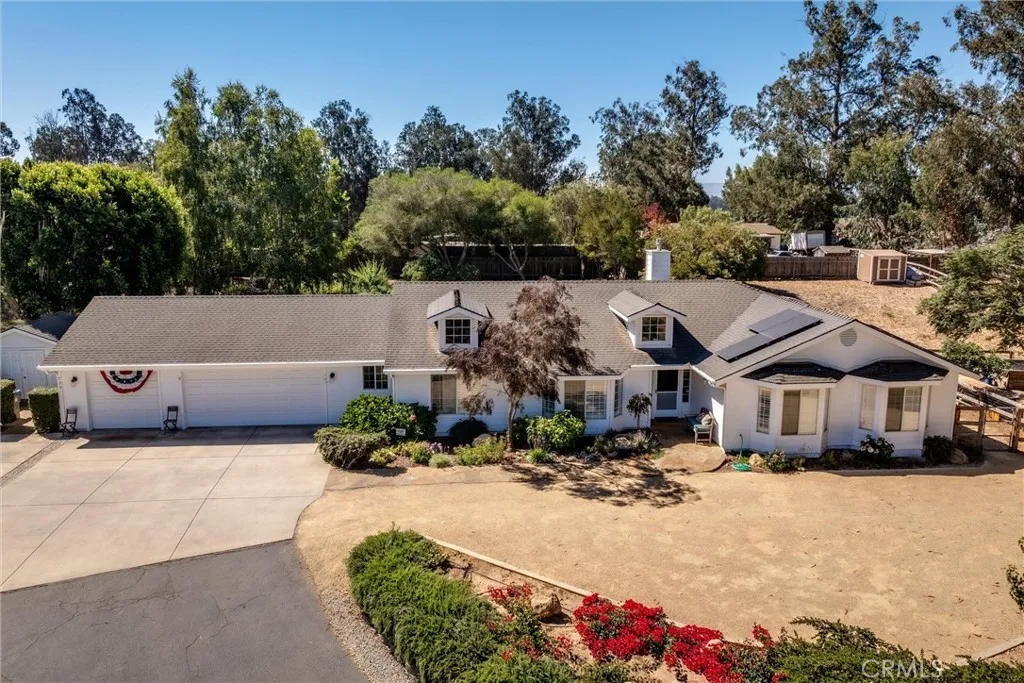 760 Black Oak Lane, Nipomo, California 93444 home-pic-31