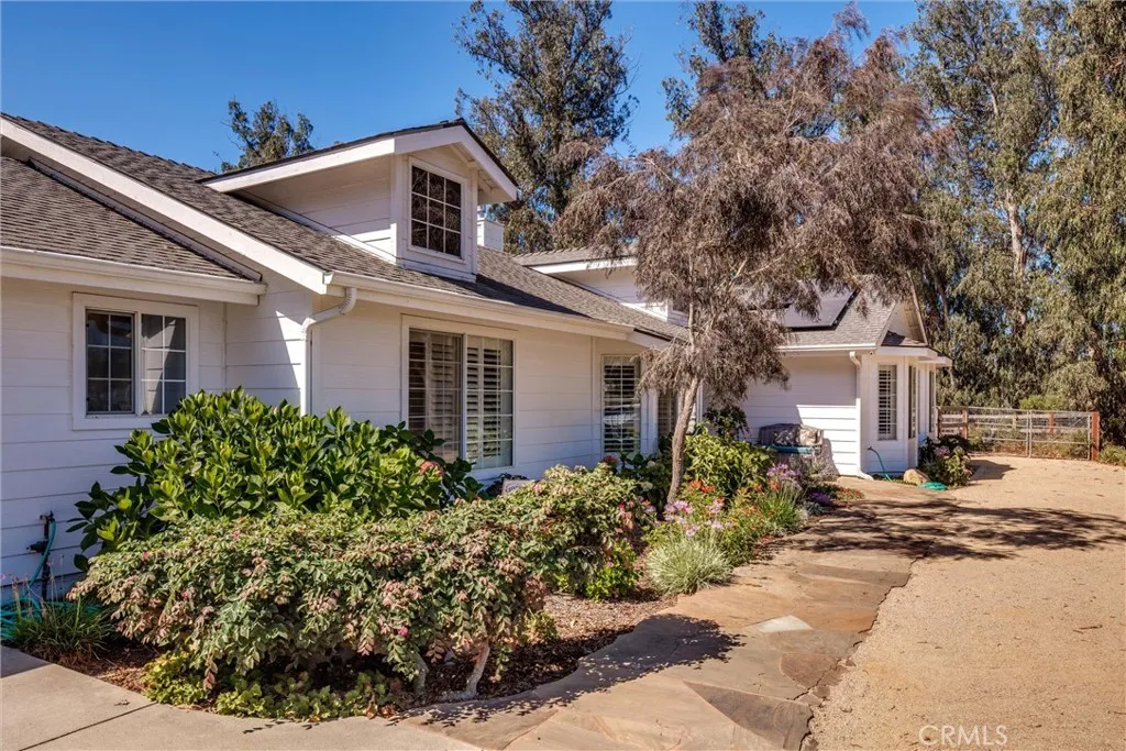 760 Black Oak Lane, Nipomo, California 93444 home-pic-4