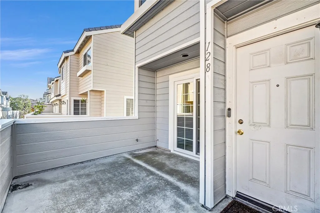 2800 Plaza Del Amo 128, Torrance, California 90503 home-pic-2
