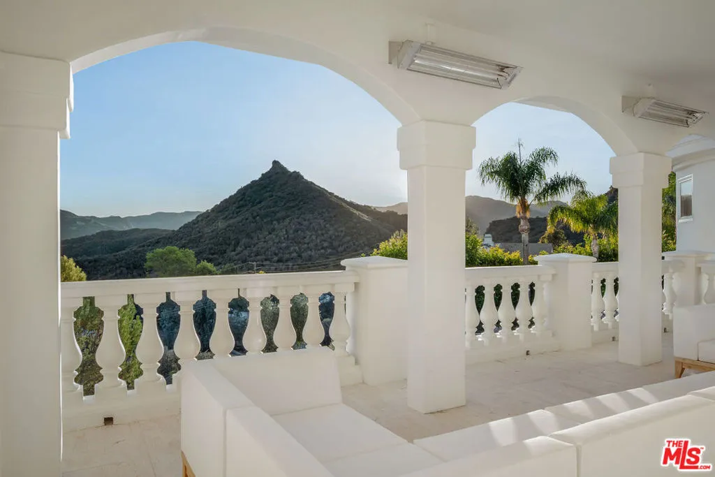 25665 Mulholland Highway, Calabasas, California 91302 home-pic-27