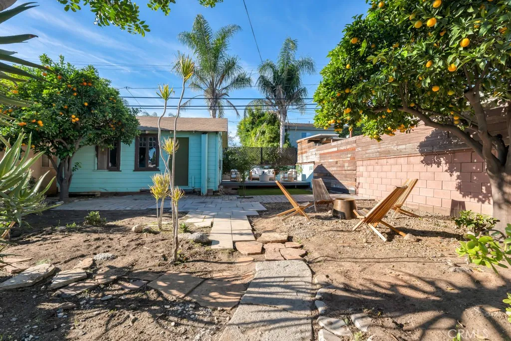 3118 Glenhurst Ave, Los Angeles, California 90039 home-pic-26
