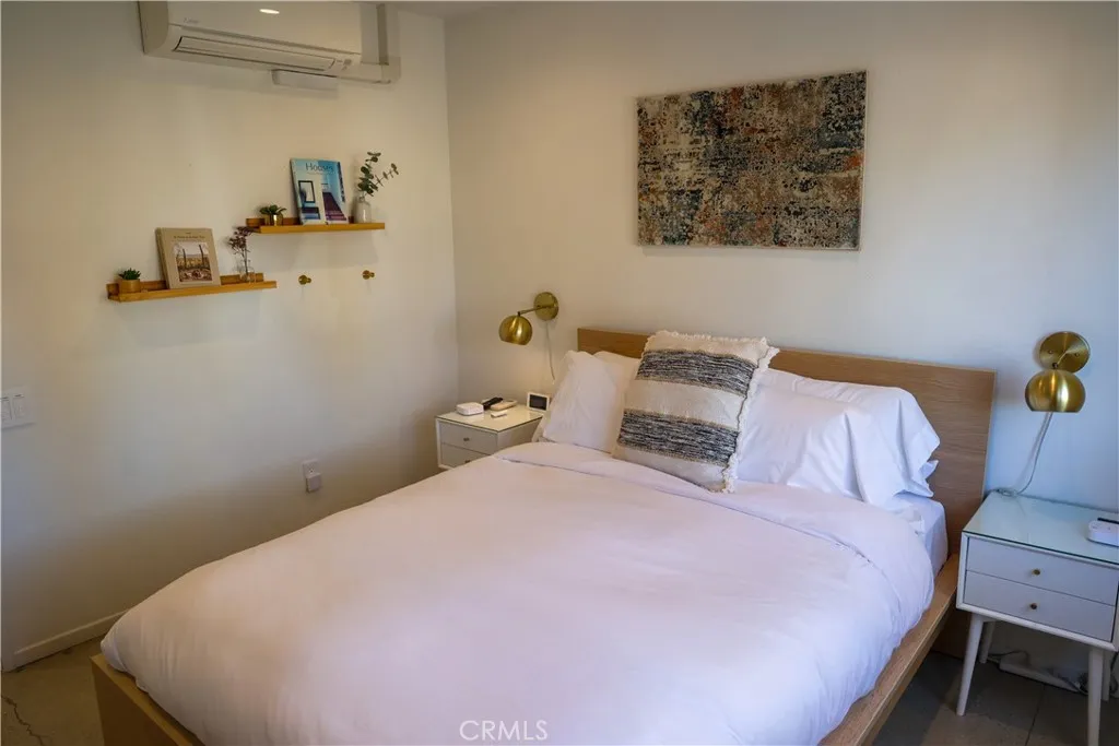 1133 E Via Escuela, Palm Springs, California 92262 home-pic-11