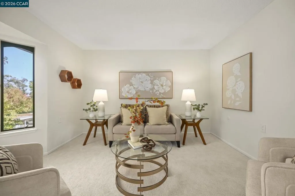 1324 Singingwood Court  home-pic-13