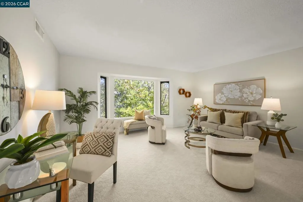 1324 Singingwood Court  home-pic-12