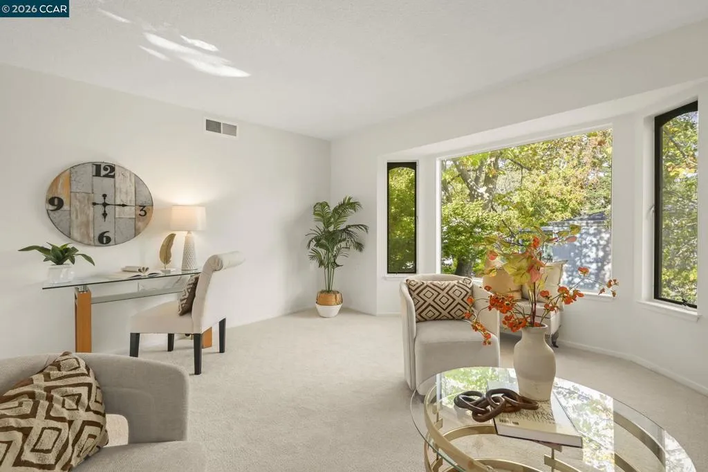 1324 Singingwood Court  home-pic-14