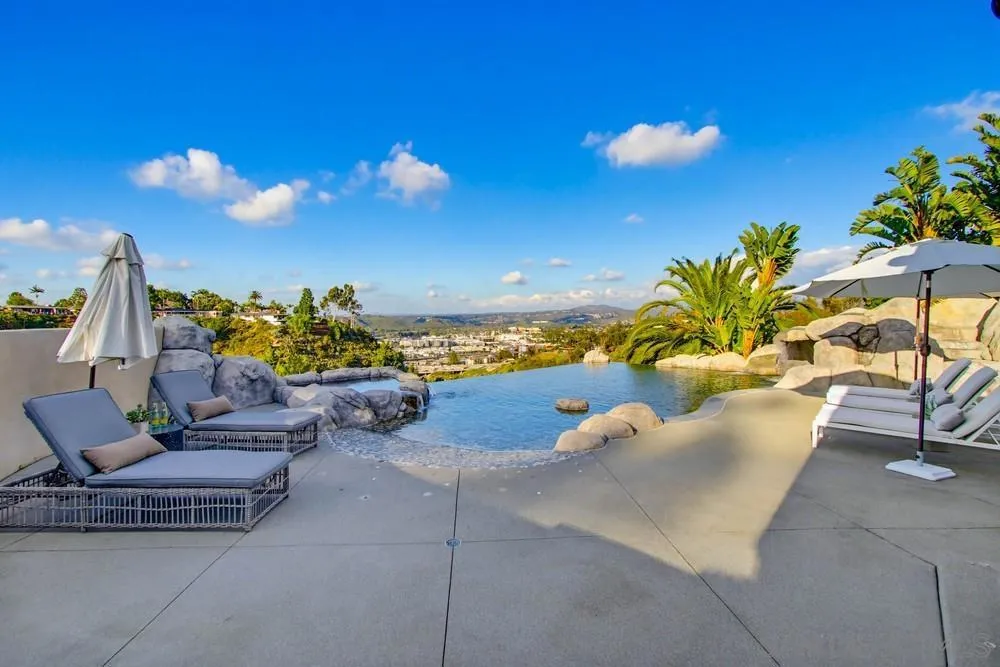 4348 Middlesex, San Diego, California 92116 home-pic-9