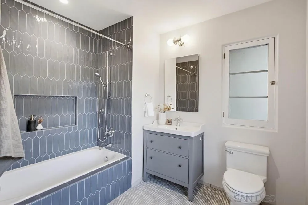 4348 Middlesex, San Diego, California 92116 home-pic-62