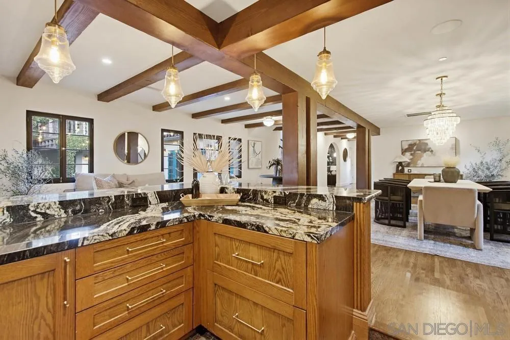 4348 Middlesex, San Diego, California 92116 home-pic-23