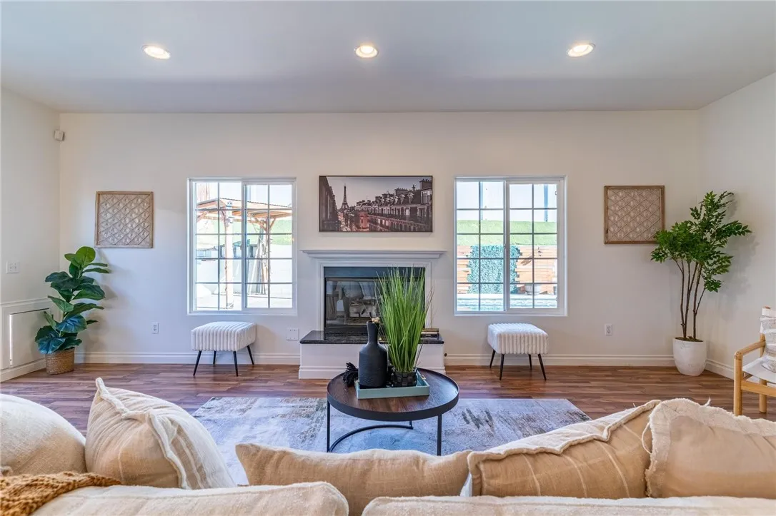 5443 Golondrina Drive, San Bernardino, California 92404 home-pic-7