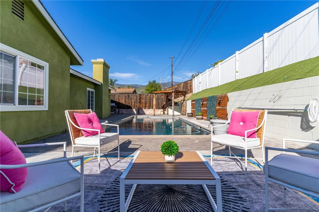 5443 Golondrina Drive, San Bernardino, California 92404 home-pic-29