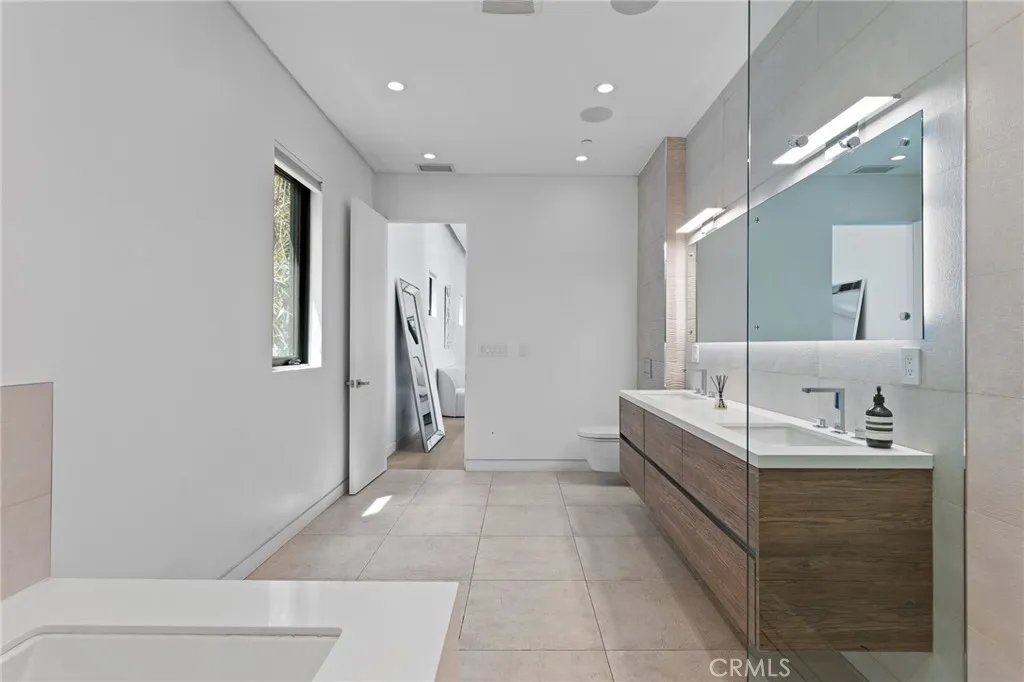 15241 Greenleaf, Sherman Oaks, California 91403 home-pic-64