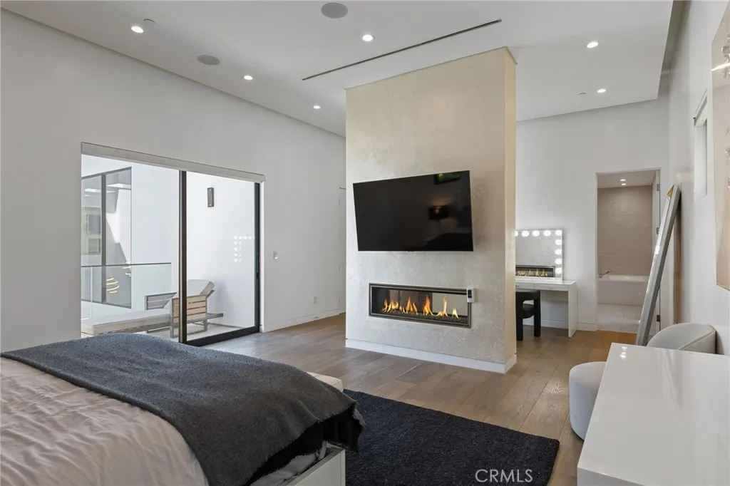 15241 Greenleaf, Sherman Oaks, California 91403 home-pic-56