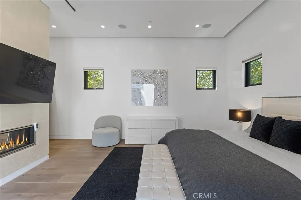 15241 Greenleaf, Sherman Oaks, California 91403 home-pic-55