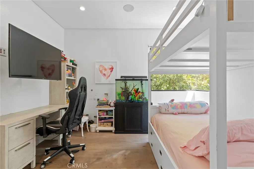 15241 Greenleaf, Sherman Oaks, California 91403 home-pic-43