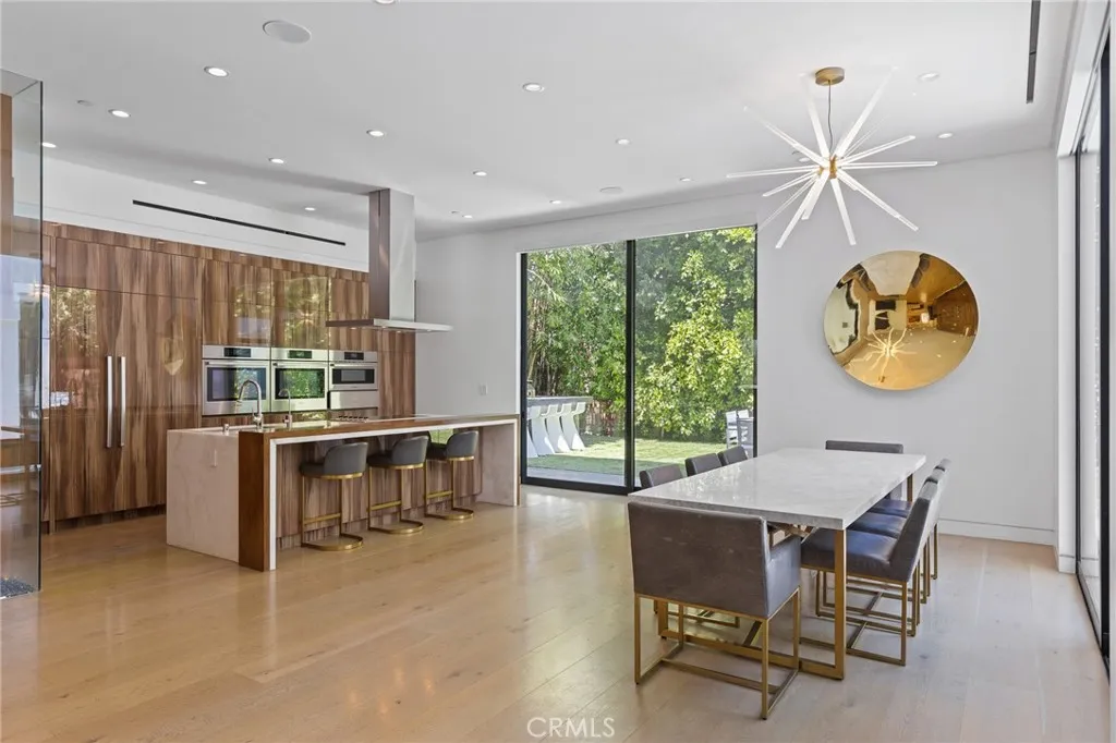 15241 Greenleaf, Sherman Oaks, California 91403 home-pic-0