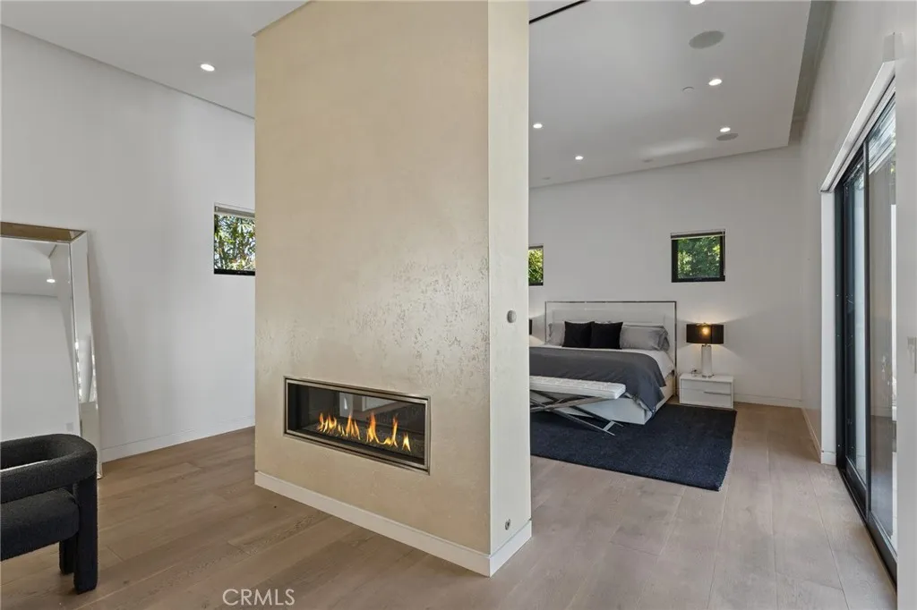 15241 Greenleaf, Sherman Oaks, California 91403 home-pic-52