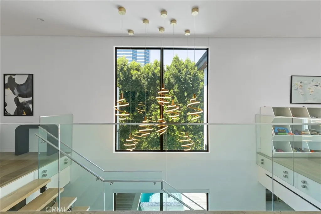 15241 Greenleaf, Sherman Oaks, California 91403 home-pic-74