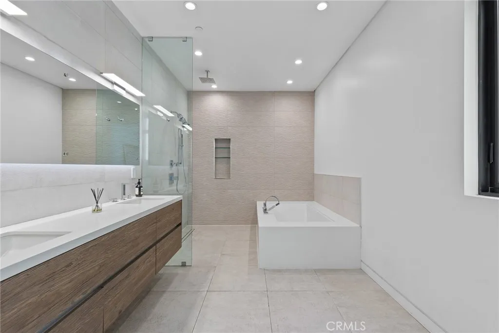 15241 Greenleaf, Sherman Oaks, California 91403 home-pic-61