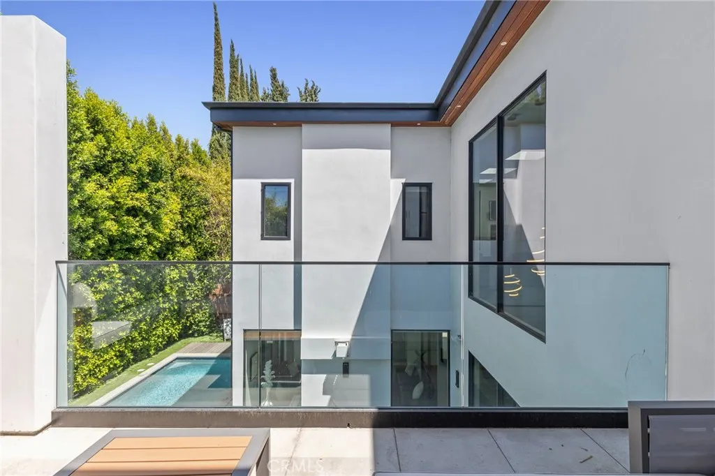 15241 Greenleaf, Sherman Oaks, California 91403 home-pic-67