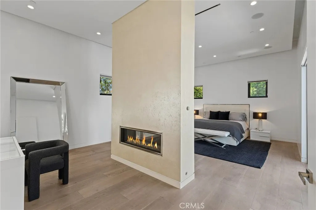 15241 Greenleaf, Sherman Oaks, California 91403 home-pic-51