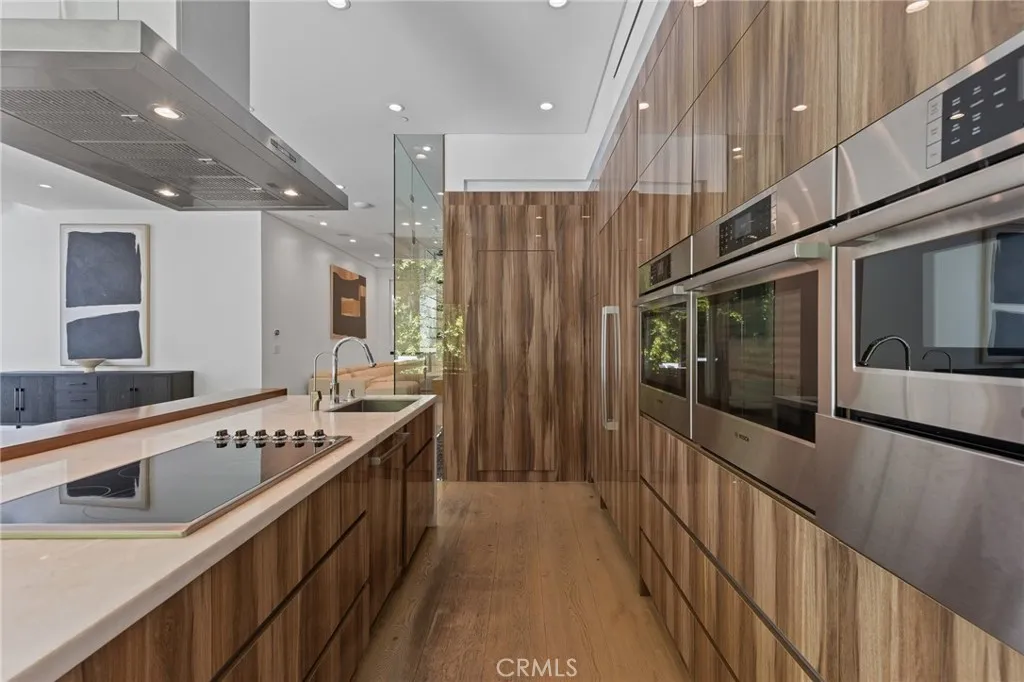 15241 Greenleaf, Sherman Oaks, California 91403 home-pic-6