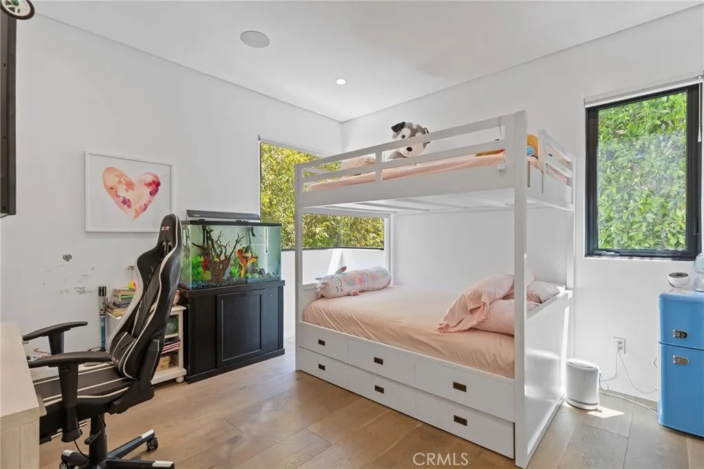 15241 Greenleaf, Sherman Oaks, California 91403 home-pic-44