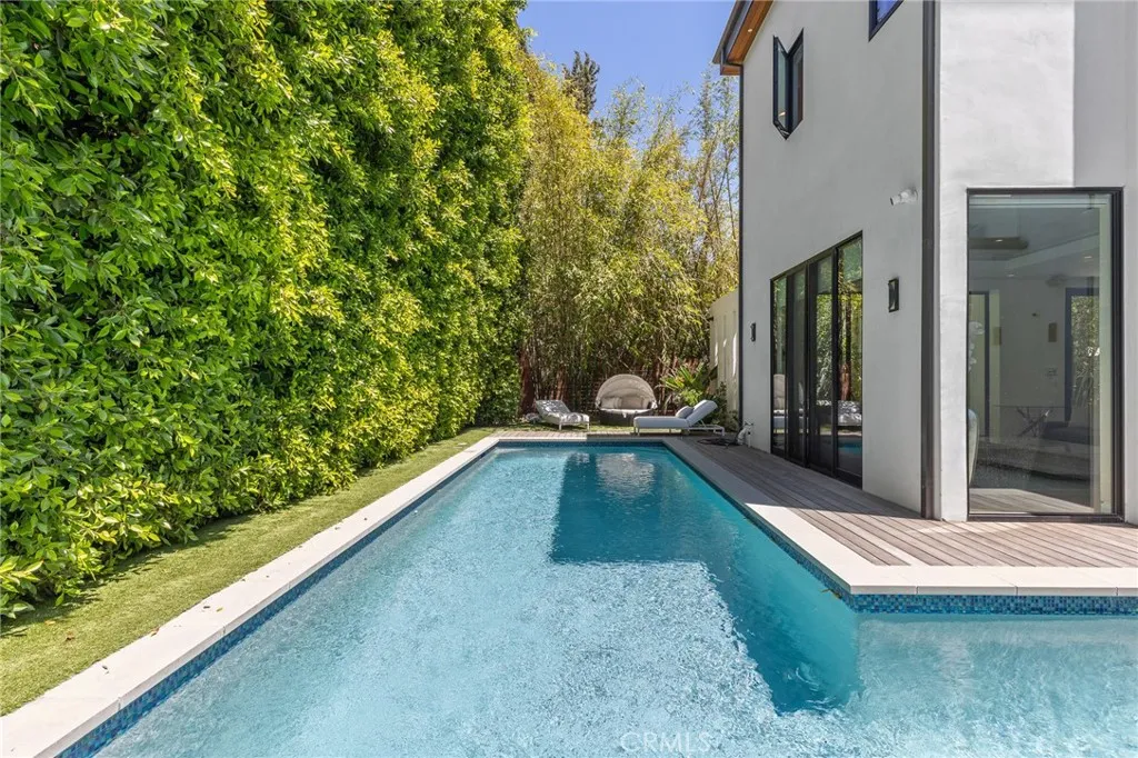 15241 Greenleaf, Sherman Oaks, California 91403 home-pic-34