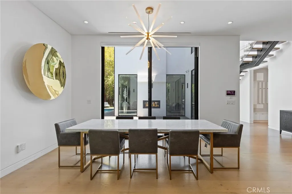 15241 Greenleaf, Sherman Oaks, California 91403 home-pic-12