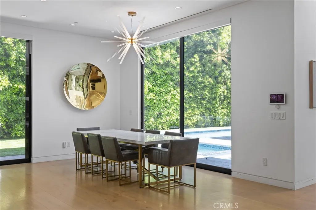 15241 Greenleaf, Sherman Oaks, California 91403 home-pic-10