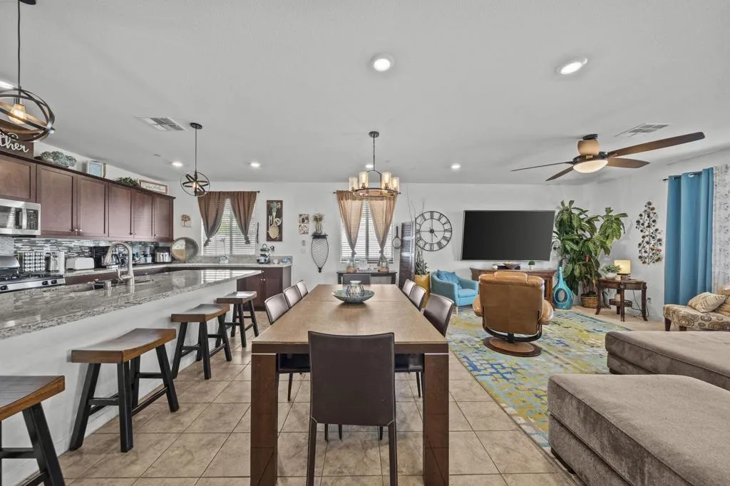11548 Sky Pointe Drive, Desert Hot Springs, California 92240 home-pic-7