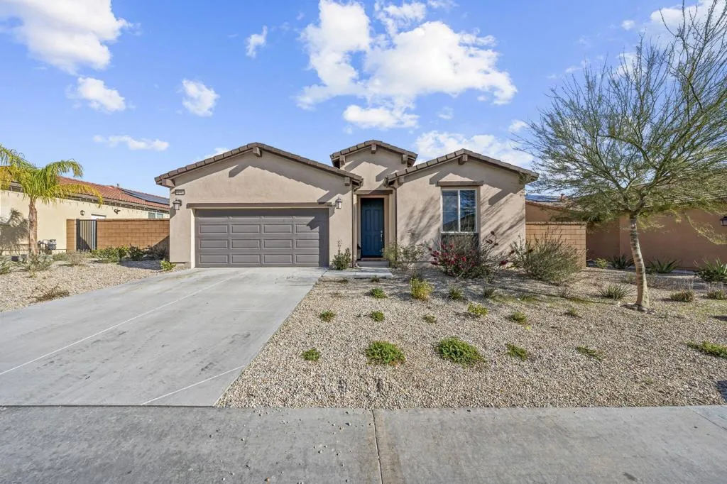 11548 Sky Pointe Drive, Desert Hot Springs, California 92240 home-pic-1