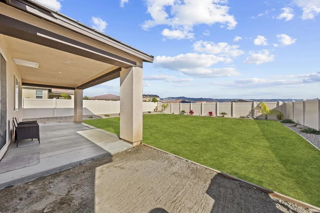 11548 Sky Pointe Drive, Desert Hot Springs, California 92240 home-pic-21