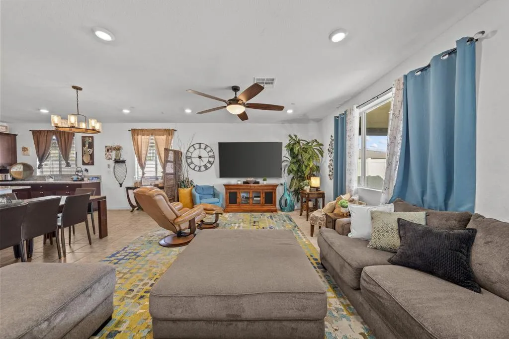 11548 Sky Pointe Drive, Desert Hot Springs, California 92240 home-pic-8