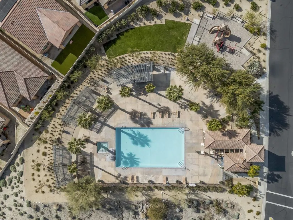 11548 Sky Pointe Drive, Desert Hot Springs, California 92240 home-pic-26