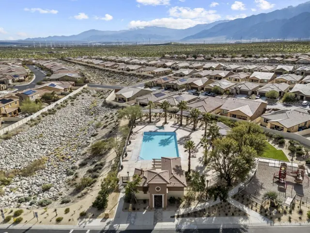 34-web-or-mls-11548-sky-pointe-dr