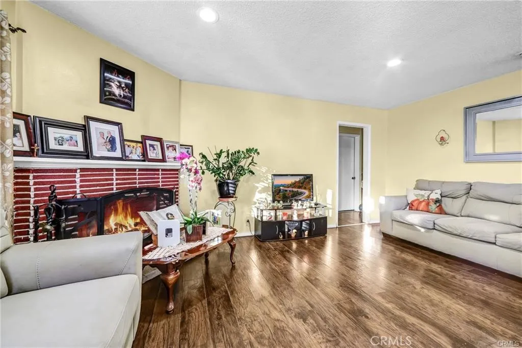 1380 1382 Glen Avenue, Pasadena, California 91103 home-pic-5
