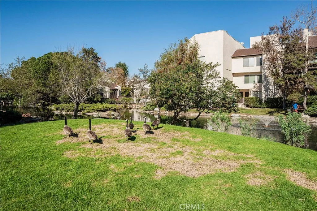 4902 Maytime, Culver City, California 90230 home-pic-34