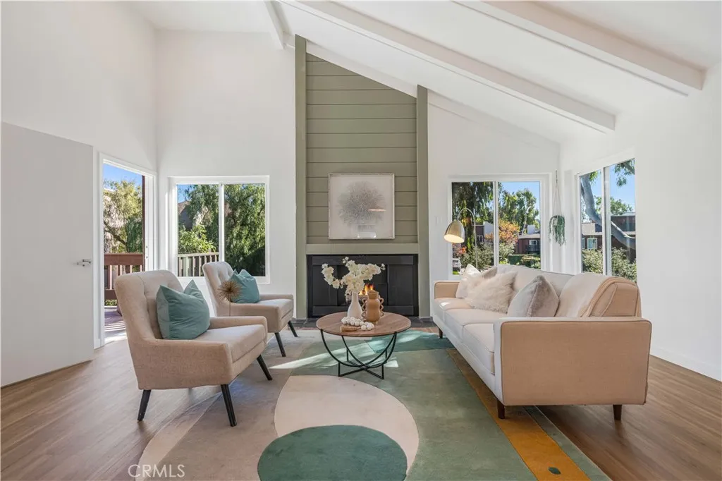 4902 Maytime, Culver City, California 90230 home-pic-1