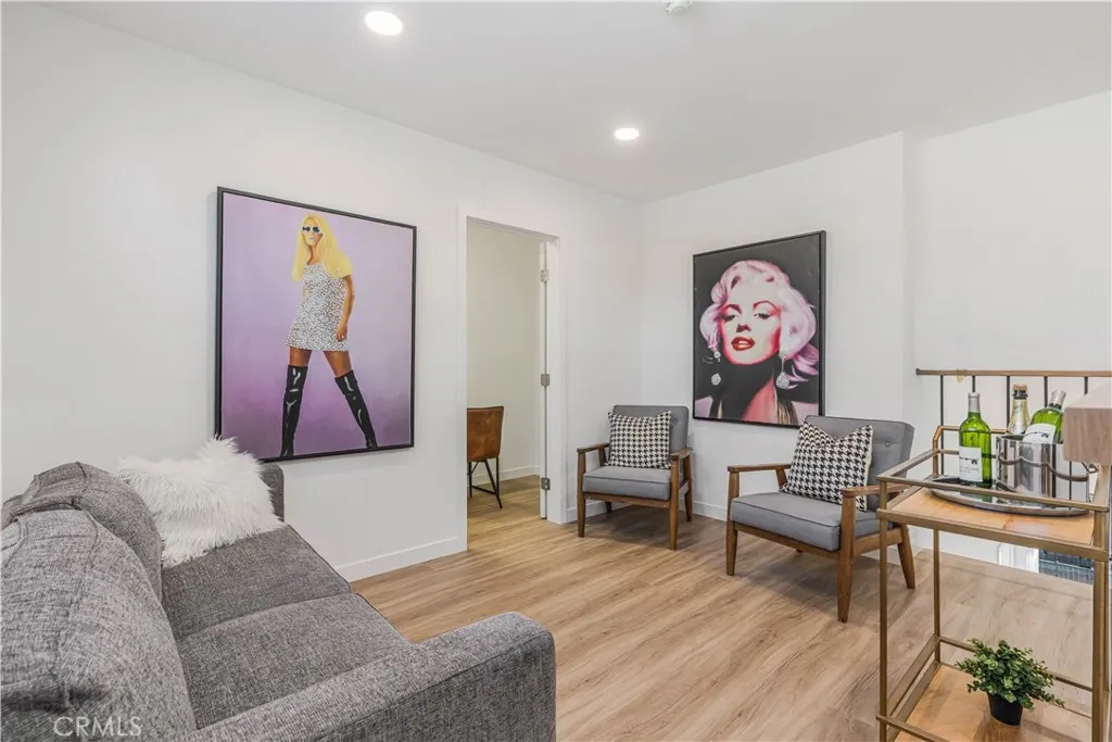 4902 Maytime, Culver City, California 90230 home-pic-19