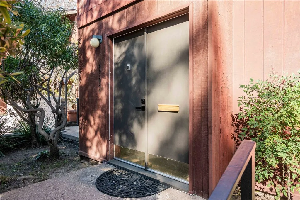 4902 Maytime, Culver City, California 90230 home-pic-25