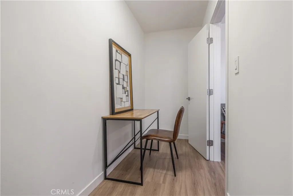 4902 Maytime, Culver City, California 90230 home-pic-21