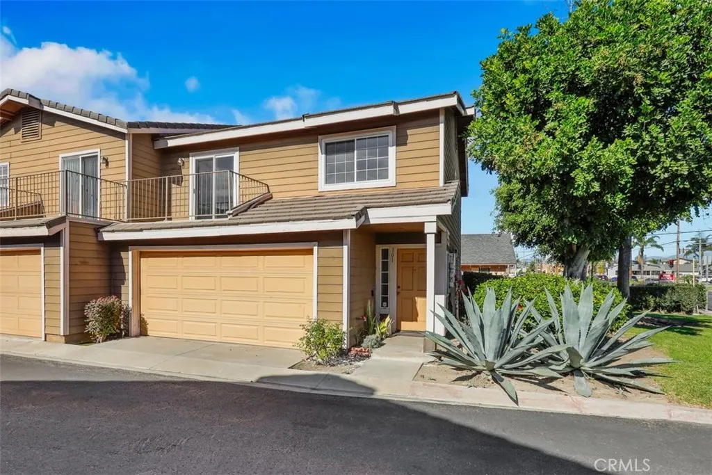755 N East, Anaheim, California 92805 home-pic-29