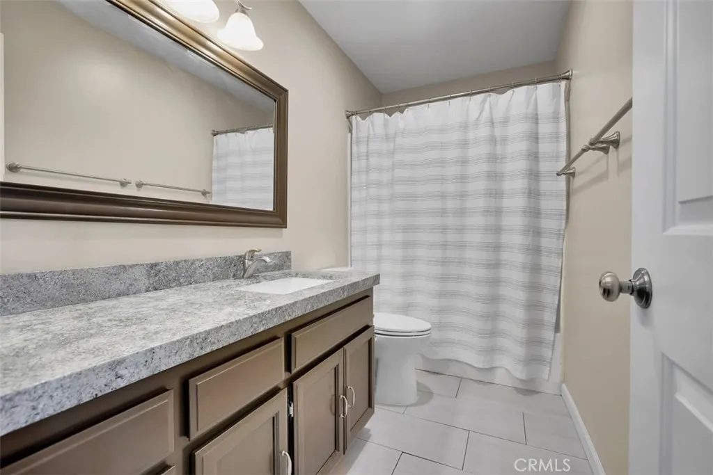 755 N East, Anaheim, California 92805 home-pic-8