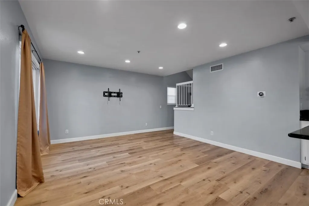 755 N East, Anaheim, California 92805 home-pic-24