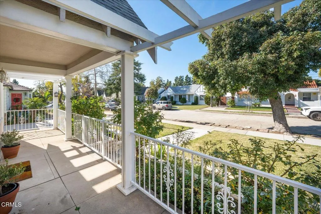 728 Cordova Avenue, Glendale, California 91206 home-pic-6
