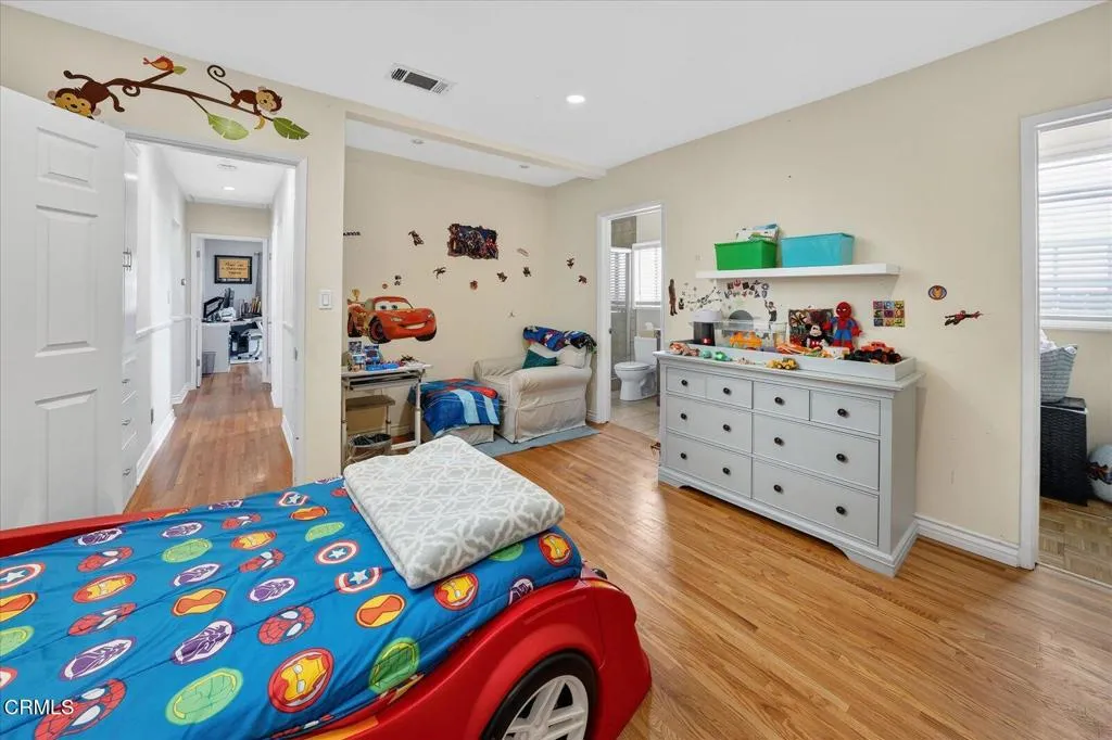 728 Cordova Avenue, Glendale, California 91206 home-pic-25