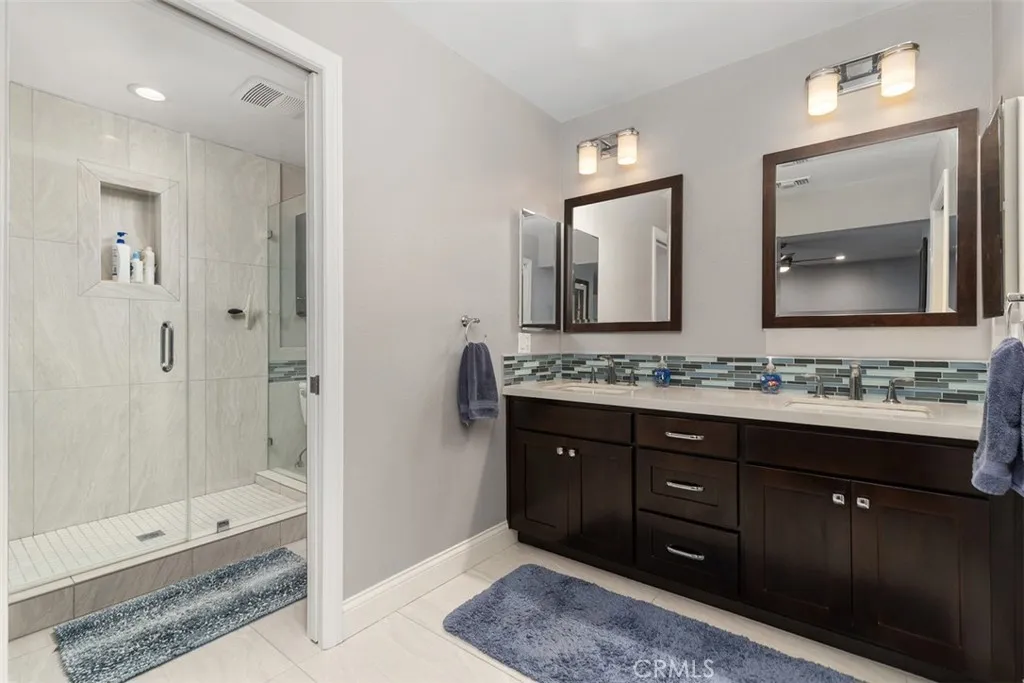 17552 Putney, Huntington Beach, California 92649 home-pic-31