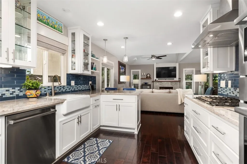 17552 Putney, Huntington Beach, California 92649 home-pic-26