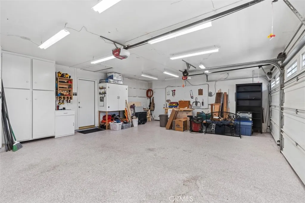 17552 Putney, Huntington Beach, California 92649 home-pic-39